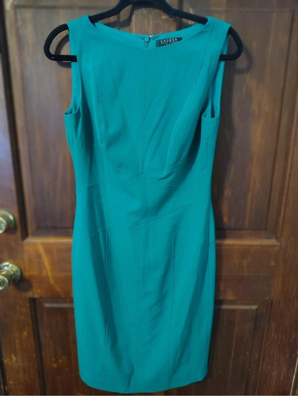 Lauren Ralph Lauren Dress Size 6 Green Sleeveless Stretchy Mini Sheath Dress
